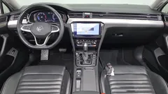 2022 Volkswagen Passat 2.0 TDI Prestige — фото 7