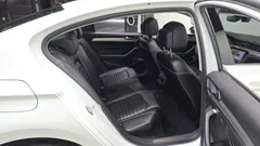 2022 Volkswagen Passat 2.0 TDI Prestige — фото 11