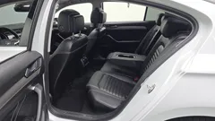 2022 Volkswagen Passat 2.0 TDI Prestige — фото 12