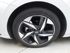2023 Hyundai AVANTE Inspiration, белый — фото 5