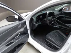 2023 Hyundai AVANTE Inspiration, белый — фото 10