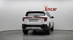 2023 Kia Seltos Gasoline 2.0 2WD, белый — фото 4