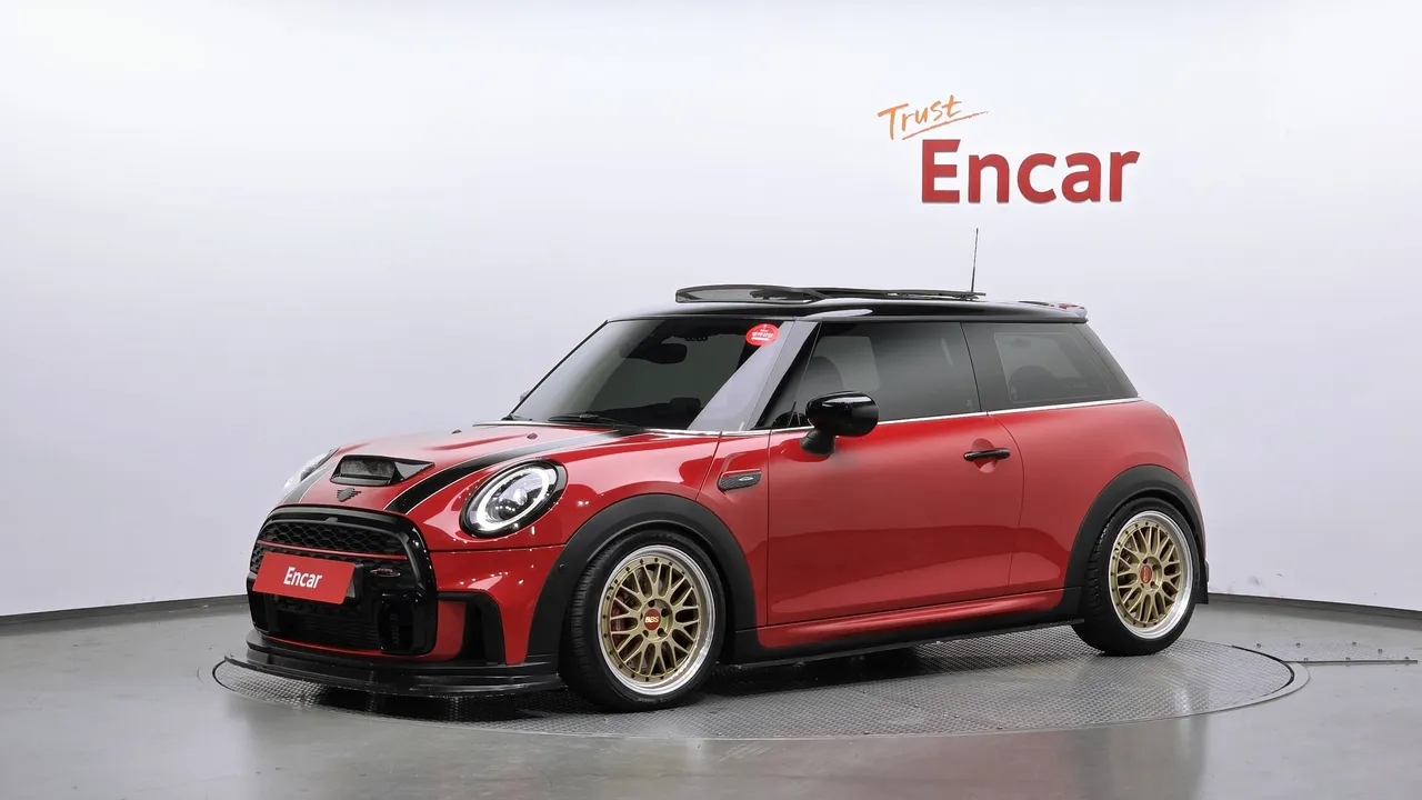 2023 Mini Cooper JCW