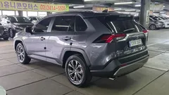 2023 Toyota RAV4 2,5 4WD Hybrid LTD, серый — фото 2