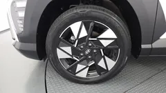 2023 Hyundai Kona Premium, белый — фото 5