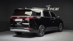 2023 Kia Carnival Diesel 9-Seater Prestige — фото 2