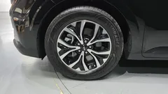 2023 Kia Carnival Diesel 9-Seater Prestige — фото 5