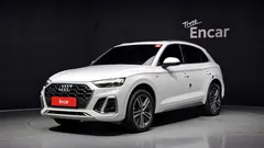 2022 Audi Q5 40 TDI Quattro Premium — фото 1