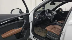 2022 Audi Q5 40 TDI Quattro Premium — фото 10