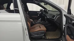 2022 Audi Q5 40 TDI Quattro Premium — фото 11