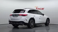 2024 Mercedes-Benz GLC-Class GLC300 4MATIC AMG Line — фото 2