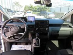 2023 Hyundai Staria Cargo 5-Seater — фото 14