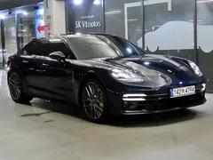 2023 Porsche Panamera 2.9 AWD E-Hybrid Platinum Edition — фото 12