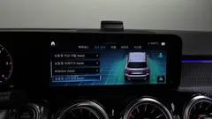 2022 Mercedes-Benz GLB-Class GLB200 d — фото 16