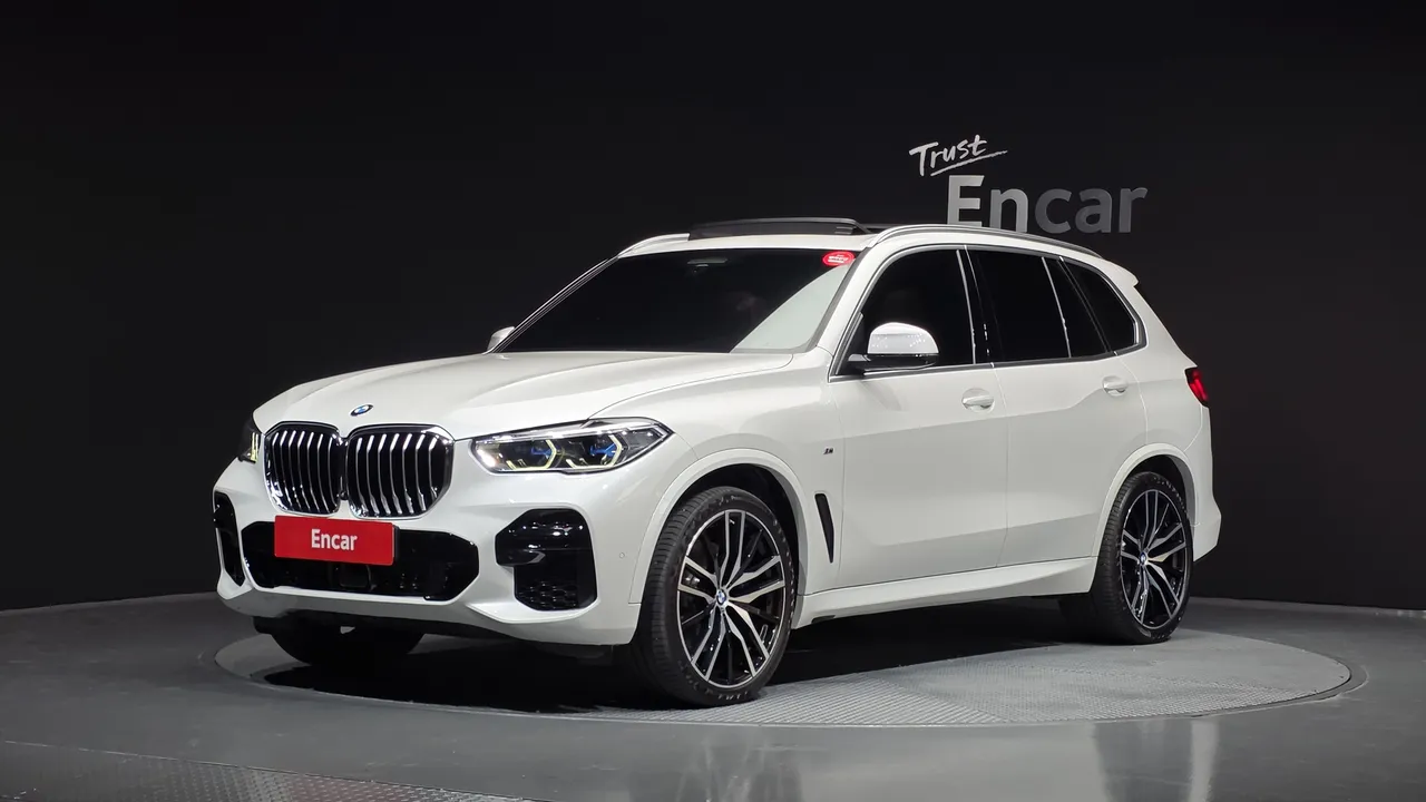 2022 BMW X5 xDrive 40i M sports Onlie Exclusive Edition
