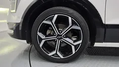 2022 Kia Niro Signature, белый — фото 5
