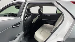 2022 Kia Niro Signature, белый — фото 15