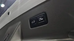 2023 Kia Carnival Diesel 7-Seater Signature — фото 18