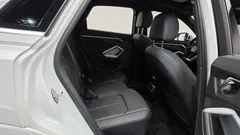 2023 Audi Q3 35 TDI Premium — фото 11