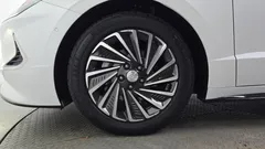 2022 Hyundai Sonata Inspiration, белый — фото 5