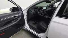 2022 Hyundai Sonata Inspiration, белый — фото 10