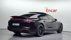 2023 Porsche Panamera 2.9 AWD Executive — фото 2