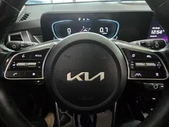 2023 Kia Seltos Gasoline 1.6 Turbo 2WD — фото 17