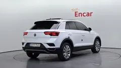 2021 Volkswagen T-Roc 2.0 TDI Premium, белый — фото 2