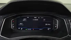 2021 Volkswagen T-Roc 2.0 TDI Premium, белый — фото 8