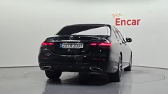 2023 Mercedes-Benz E-Class E350 4MATIC AMG Line — фото 4