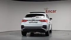 2023 Audi Q3 35 TDI Premium Sportback — фото 4