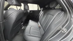 2023 Audi Q2 35 TDI Premium, серый — фото 12