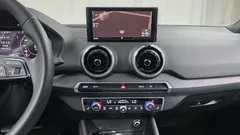 2023 Audi Q2 35 TDI Premium, серый — фото 13