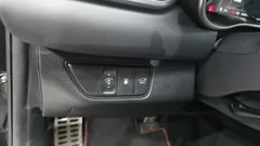 2022 Genesis G70 Gasoline 2.0T 4WD — фото 13
