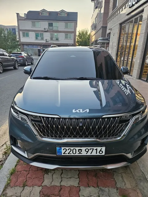 2023 Kia Carnival Gasoline 9-Seater Noblesse