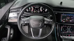 2021 Audi Q7 45 TDI Quattro Premium, чёрный — фото 17
