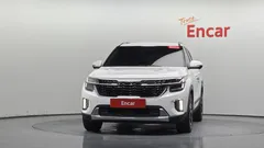 2023 Kia Seltos Gasoline 1.6 Turbo 2WD, белый — фото 3