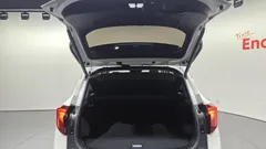 2023 Kia Seltos Gasoline 1.6 Turbo 2WD, белый — фото 16