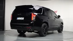 2023 ChevroletGMDaewoo Tahoe 6.2 Dark Knight 4WD, чёрный — фото 2