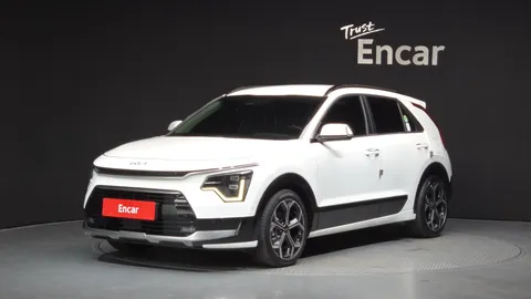 2022 Kia Niro Signature