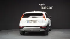 2022 Kia Niro Signature — фото 4