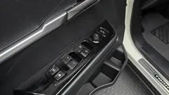 2023 SsangYong Torres Gasoline 1.5 4WD — фото 19