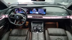 2023 BMW 7-Series 740i sDrive M Sport — фото 5