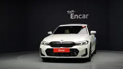 2023 BMW 3-Series 330e M Sport — фото 3