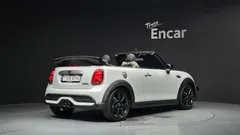 2024 Mini Cooper Convertible Resolute Edition — фото 2