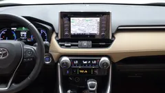 2022 Toyota RAV4 2.5 4WD Hybrid, белый — фото 14