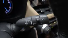 2022 Toyota RAV4 2.5 4WD Hybrid, белый — фото 17