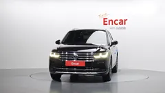 2022 Volkswagen Tiguan 2.0 TDI Premium, чёрный — фото 3