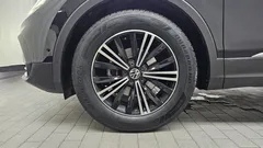 2022 Volkswagen Tiguan 2.0 TDI Premium, чёрный — фото 5