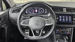 2022 Volkswagen Tiguan 2.0 TDI Premium, чёрный — фото 12